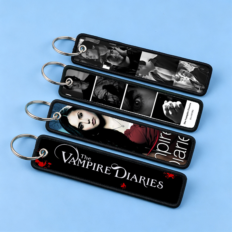 Men Accessories For Birthday Gift - Porte-clés The Vampire Diaries, étiquettes de