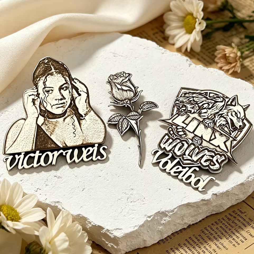 Men Accessories For Birthday Gift - Broche personnalisée pour homme avec portrait