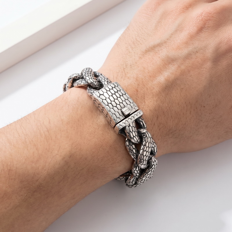Bracelet pour homme Kalen en a - Men Accessories Bd avis et prix